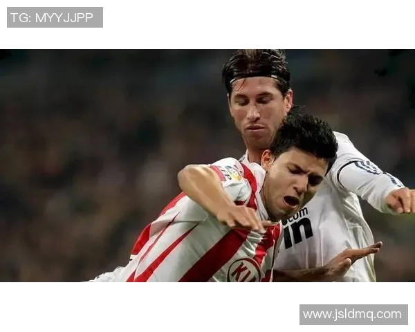 聚焦顶级球星与欧陆豪门足球俱乐部的辉煌历程与传奇故事