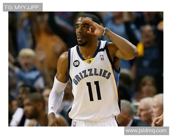 左撇子足球球星的独特魅力与技术解析盘点那些与众不同的左脚天才