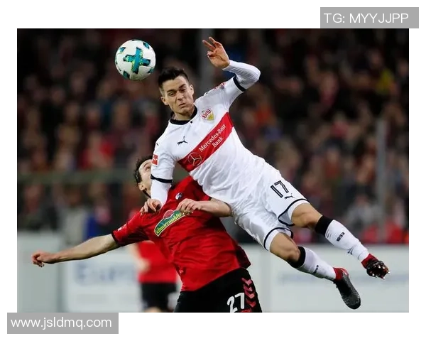 足球历史十大防守型中场球星盘点 他们如何改变比赛节奏与防守格局 足球历史十大防守型中场球星盘点 他们如何改变比赛节奏与防守格局